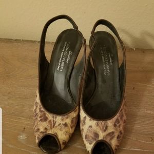 Donald J  Pliner Leapard Print slink-back heels 6M